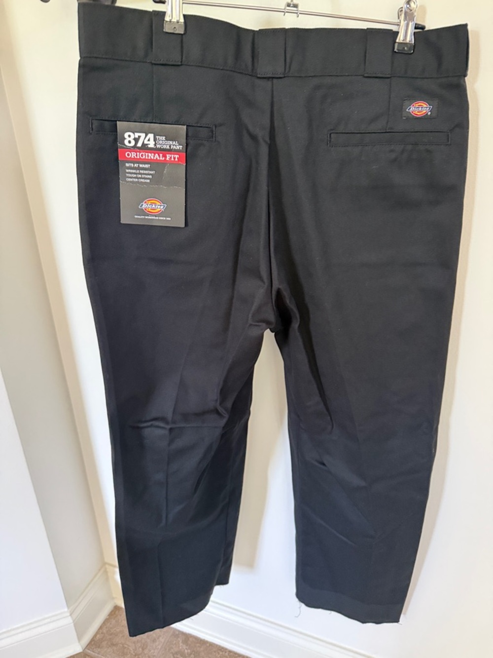 Urban Outfitters Dickie’s cutoff Black Straight-Leg Chinos - Picture 4 of 8